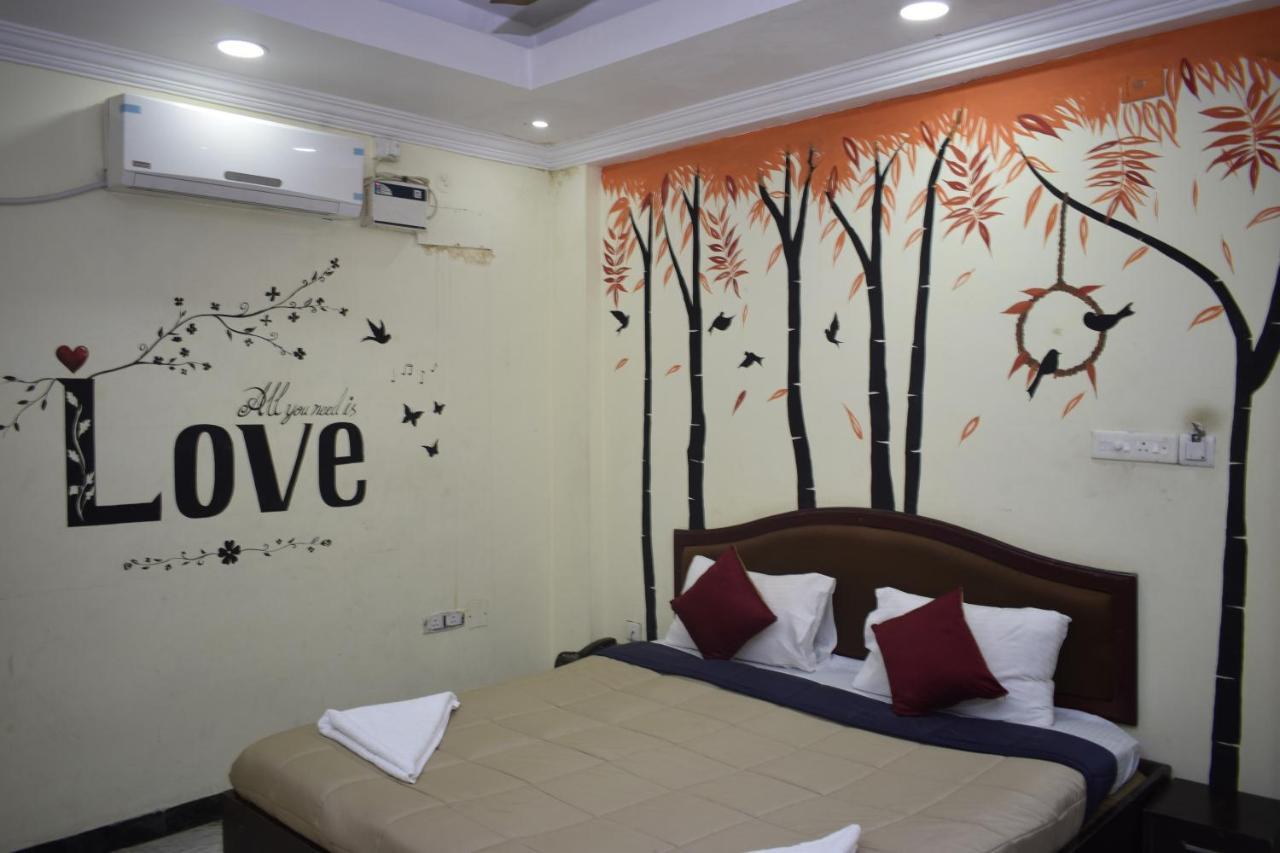 Fabexpress Prana Grande Hotel Пондичери Екстериор снимка
